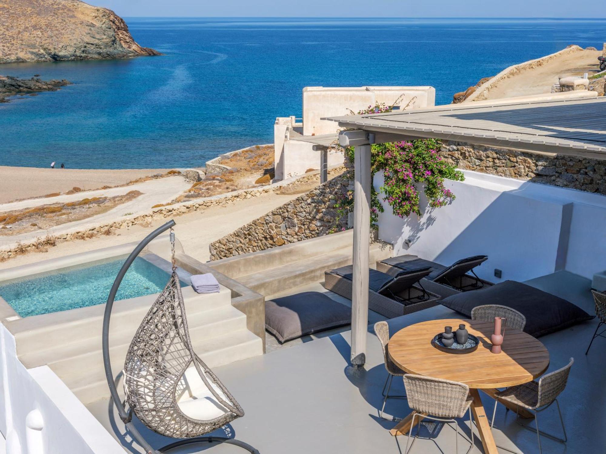 The Mykonist Merchia Beach Villas & Suites Eksteriør billede