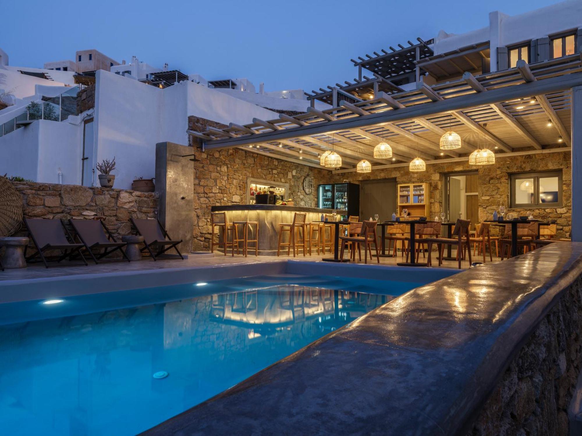 The Mykonist Merchia Beach Villas & Suites Eksteriør billede