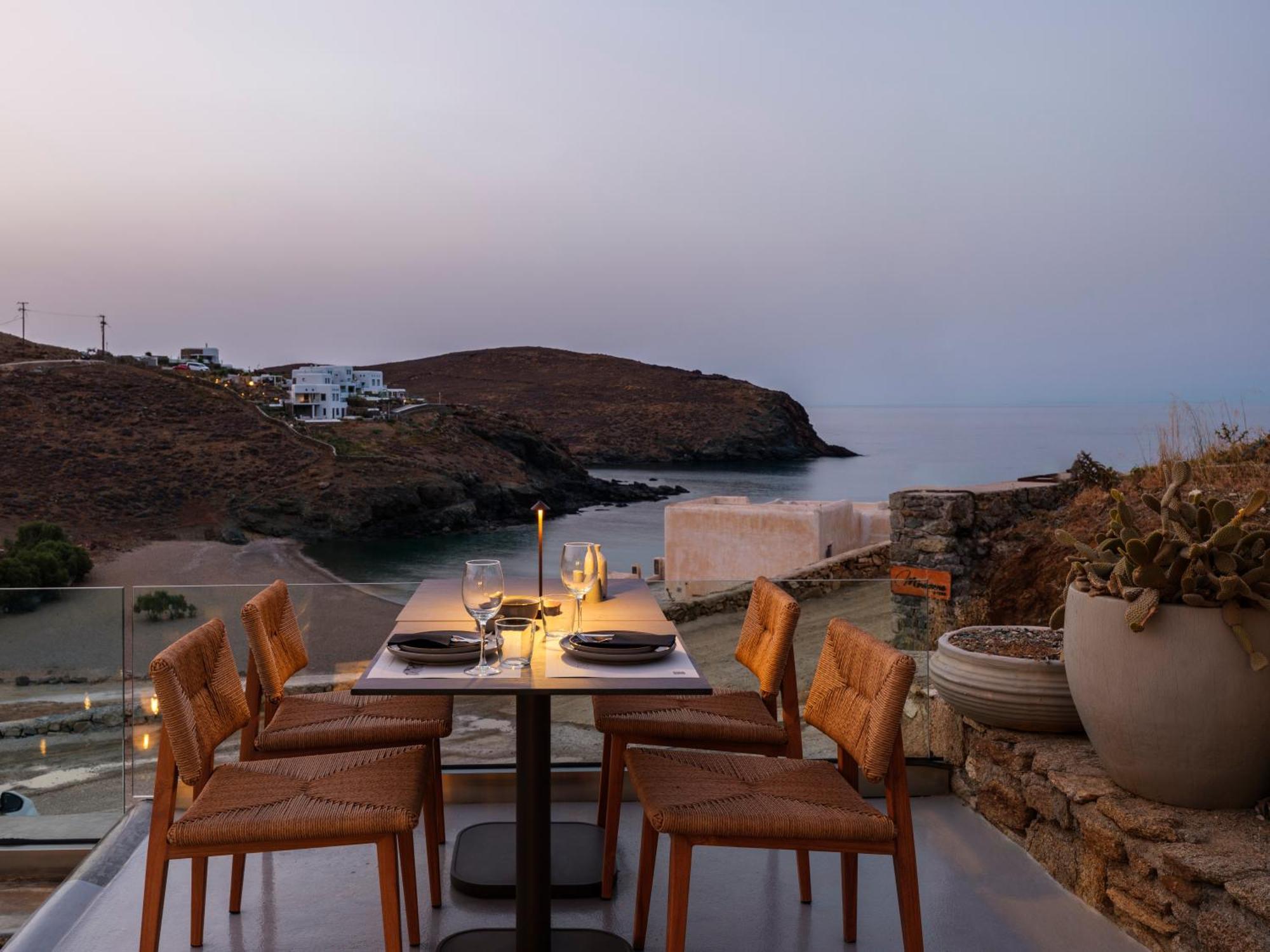 The Mykonist Merchia Beach Villas & Suites Eksteriør billede