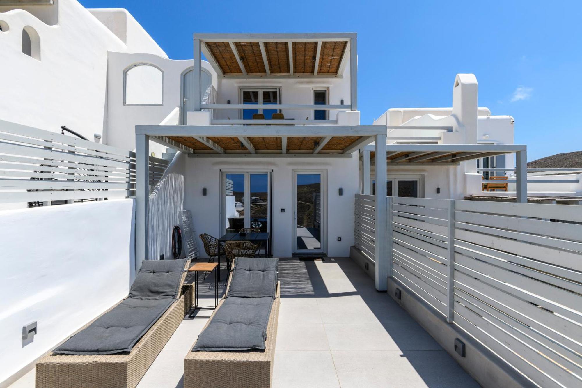 The Mykonist Merchia Beach Villas & Suites Eksteriør billede