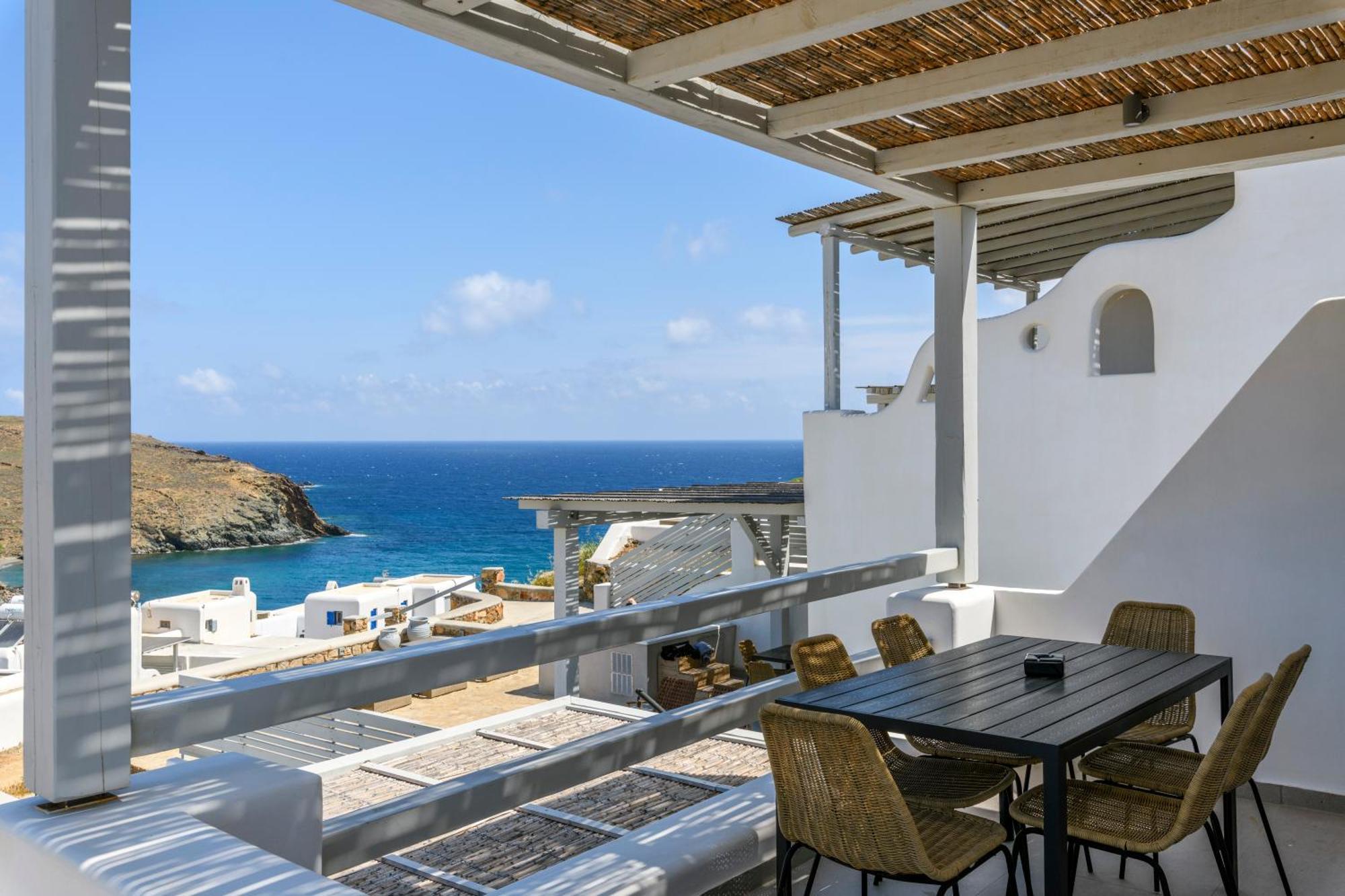 The Mykonist Merchia Beach Villas & Suites Eksteriør billede
