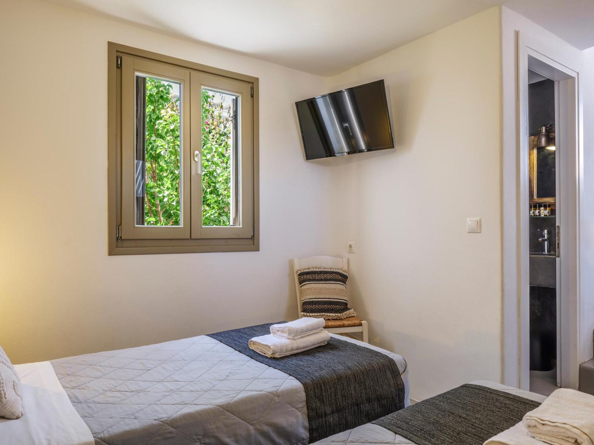 The Mykonist Merchia Beach Villas & Suites Eksteriør billede