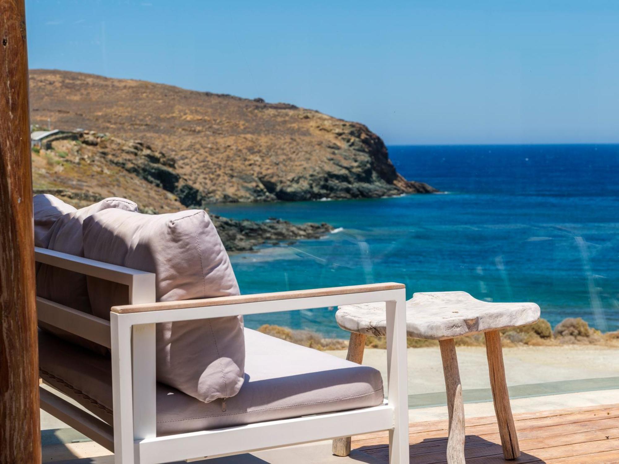 The Mykonist Merchia Beach Villas & Suites Eksteriør billede