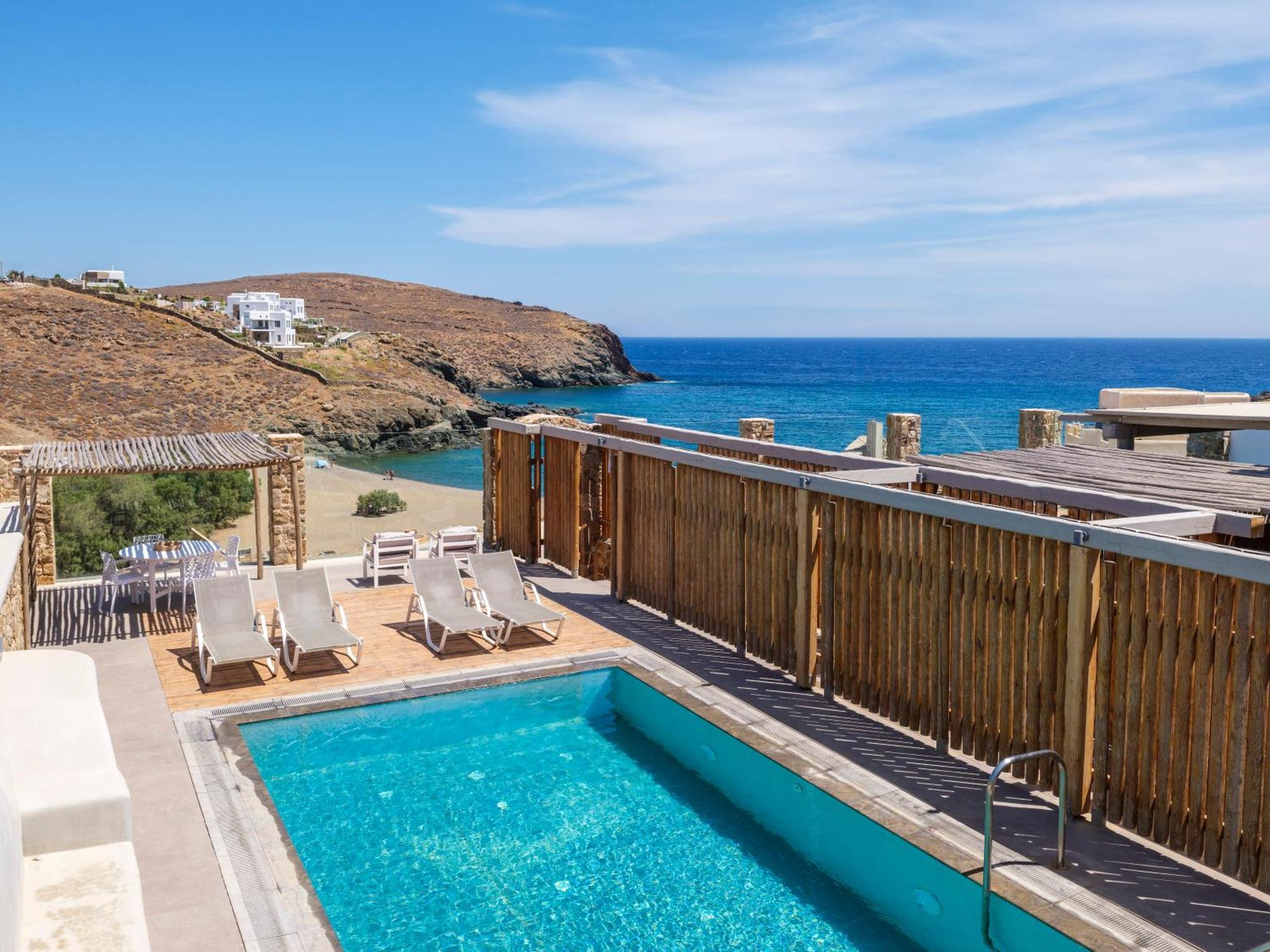The Mykonist Merchia Beach Villas & Suites Eksteriør billede